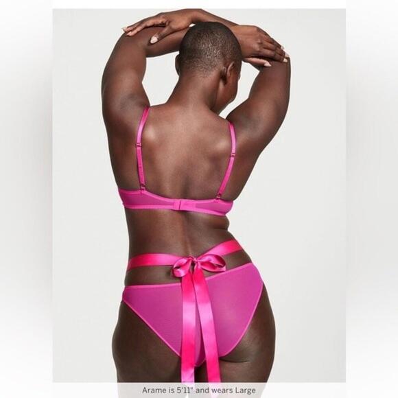 Victoria Secret VERY SEXY Strappy Heart Embroidery Cheeky Panty - Picture 2 of 4